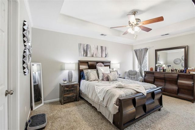 801 SW 35th Street, Lee's Summit, MO 64082