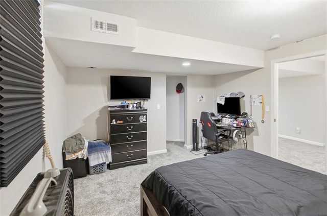 801 SW 35th Street, Lee's Summit, MO 64082