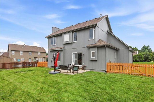 801 SW 35th Street, Lee's Summit, MO 64082