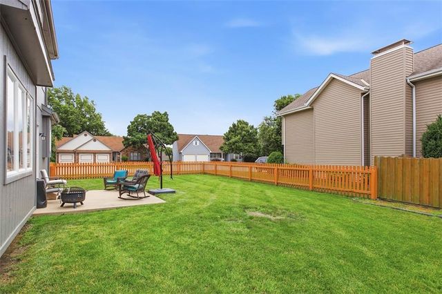 801 SW 35th Street, Lee's Summit, MO 64082