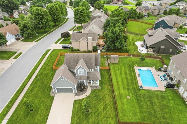 801 SW 35th Street, Lee's Summit, MO 64082