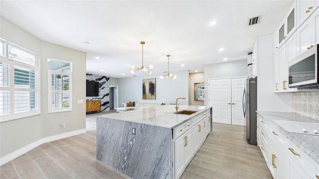 7225 RIVER FOREST LANE, Temple Terrace, FL 33617