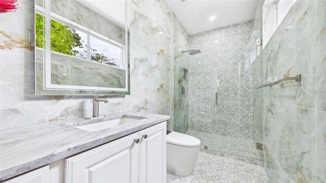 7225 RIVER FOREST LANE, Temple Terrace, FL 33617