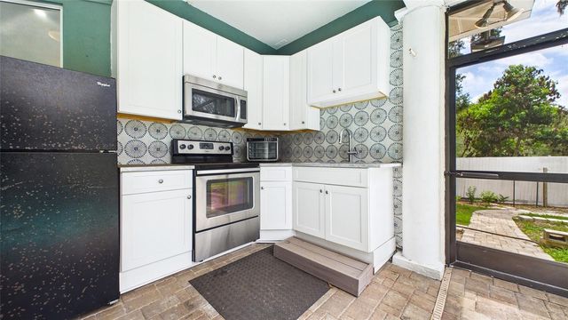 7225 RIVER FOREST LANE, Temple Terrace, FL 33617