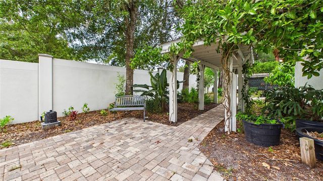 7225 RIVER FOREST LANE, Temple Terrace, FL 33617