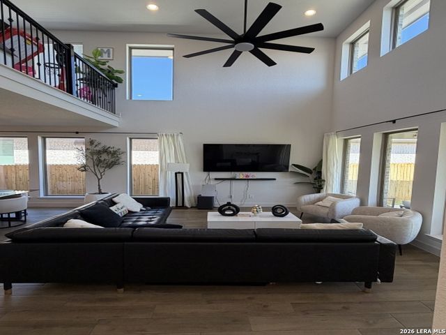 9918 Monstenco Trl, San Antonio, TX 78254