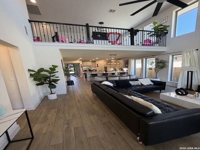 9918 Monstenco Trl, San Antonio, TX 78254