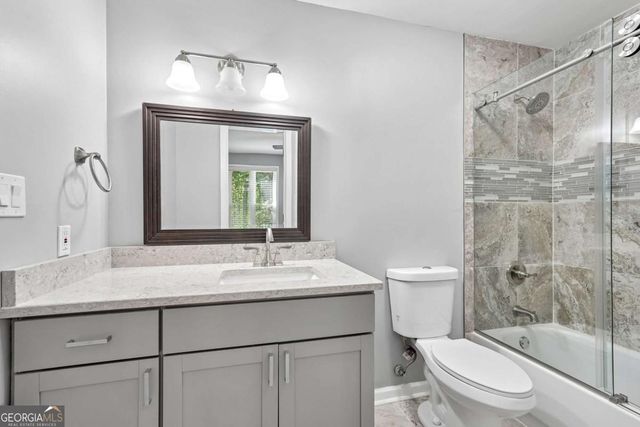 3019 Canyon Point Circle, Roswell, GA 30076