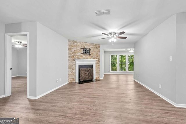 3019 Canyon Point Circle, Roswell, GA 30076