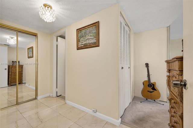 2750 NE 183rd St 2204, Aventura, FL 33160