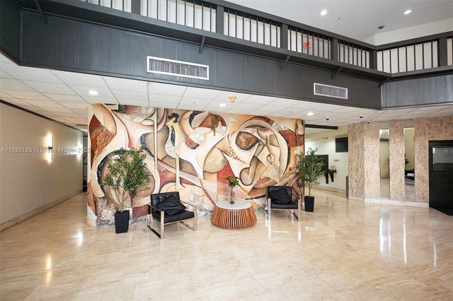 2750 NE 183rd St 2204, Aventura, FL 33160