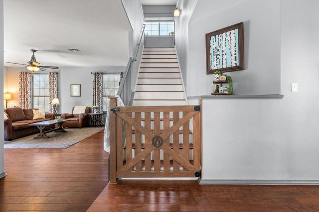 4405 Woodstock DR, Georgetown, TX 78633