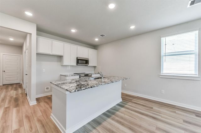 10935 Independence Road, Cleveland, TX 77328