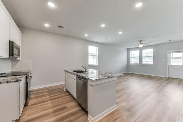 10935 Independence Road, Cleveland, TX 77328