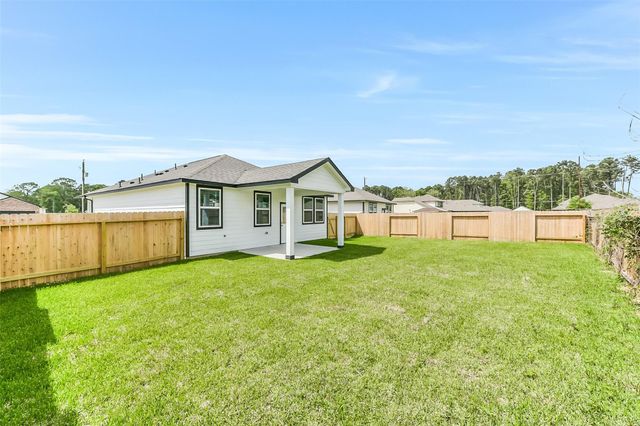 10935 Independence Road, Cleveland, TX 77328