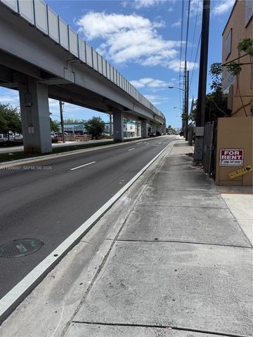 128 W 21st St 202, Hialeah, FL 33010