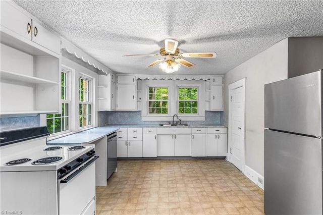 335 N Bridge Street, Jonesville, NC 28642