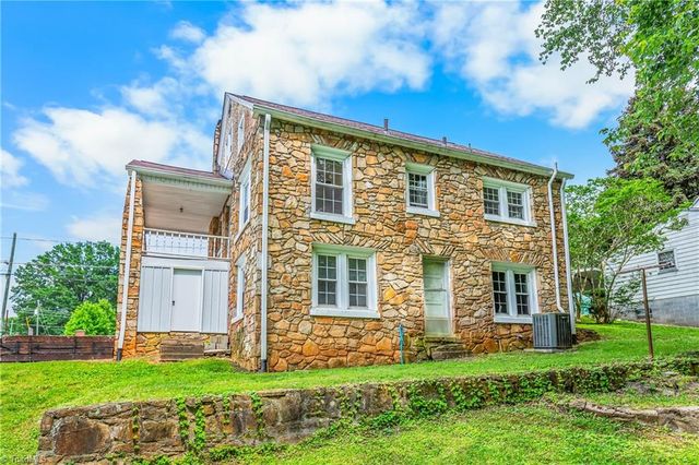 335 N Bridge Street, Jonesville, NC 28642