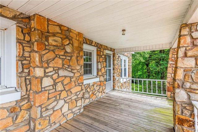 335 N Bridge Street, Jonesville, NC 28642