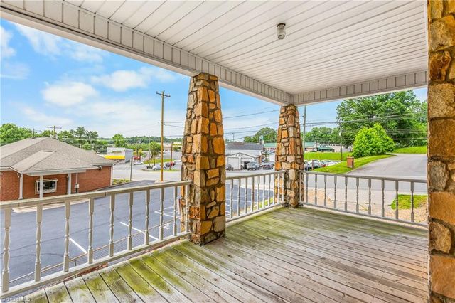 335 N Bridge Street, Jonesville, NC 28642