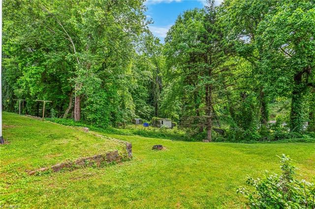 335 N Bridge Street, Jonesville, NC 28642