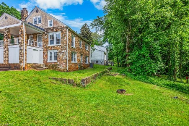 335 N Bridge Street, Jonesville, NC 28642