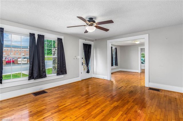 335 N Bridge Street, Jonesville, NC 28642