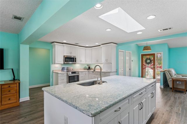 3817 ERIN BROOK DRIVE, New Port Richey, FL 34655