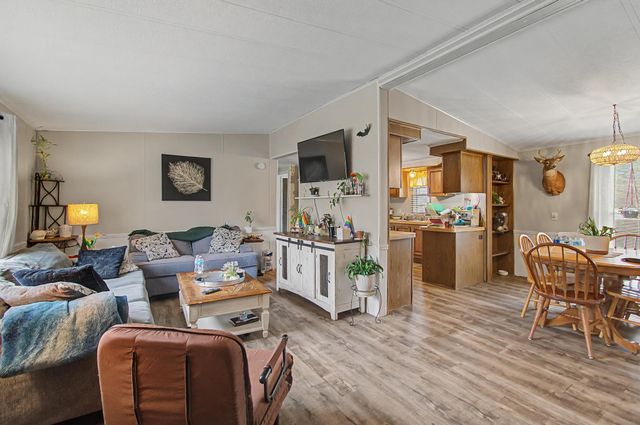 1928 W Corinth Road, Washington, VT 05675