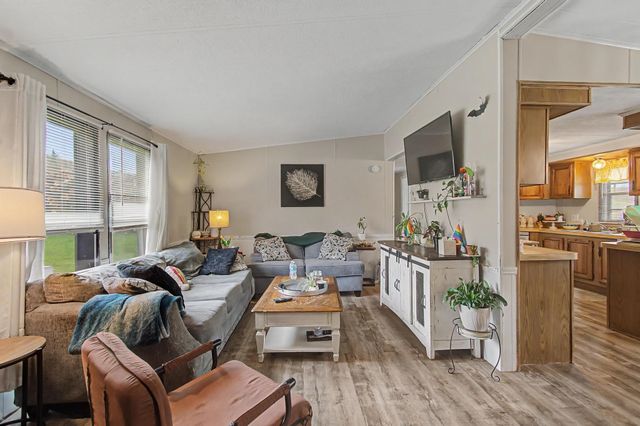 1928 W Corinth Road, Washington, VT 05675