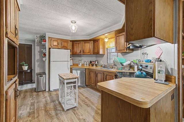 1928 W Corinth Road, Washington, VT 05675
