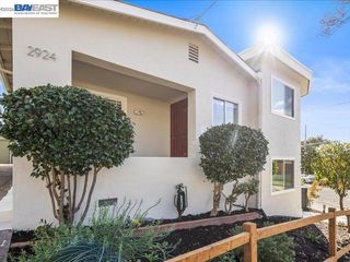 2924 Morcom Ave, Oakland, CA 94619