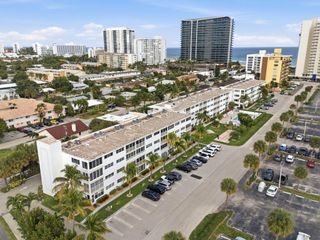 3221 NE 8th Street 305, Pompano Beach, FL 33062