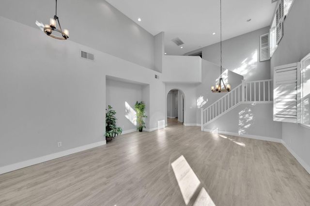 615 Watercolor Ln, West Sacramento, CA 95605