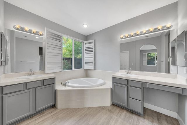 615 Watercolor Ln, West Sacramento, CA 95605