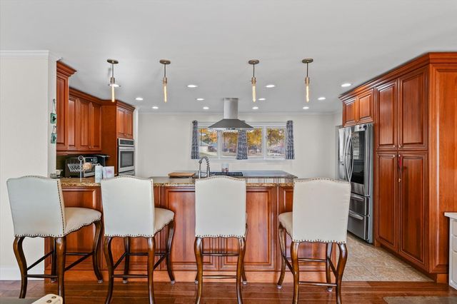 120 Thornhill Drive, Danville, IL 61832