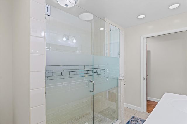 120 Thornhill Drive, Danville, IL 61832