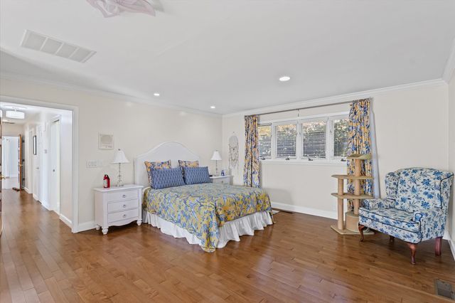 120 Thornhill Drive, Danville, IL 61832