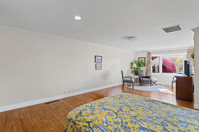 120 Thornhill Drive, Danville, IL 61832