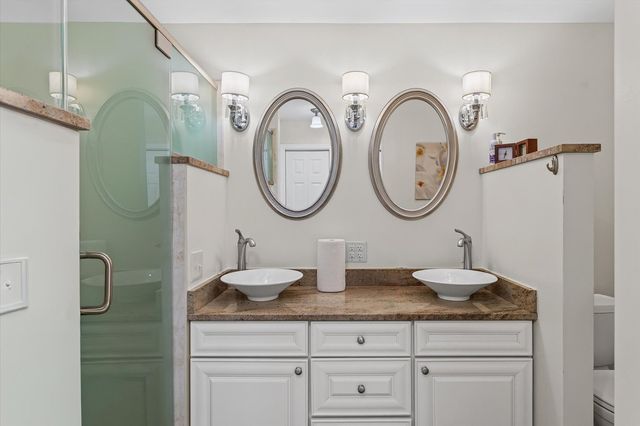 120 Thornhill Drive, Danville, IL 61832