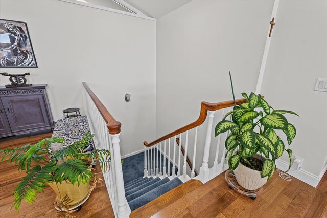 120 Thornhill Drive, Danville, IL 61832