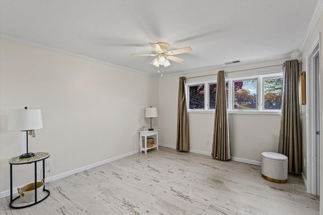 120 Thornhill Drive, Danville, IL 61832