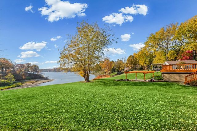 120 Thornhill Drive, Danville, IL 61832