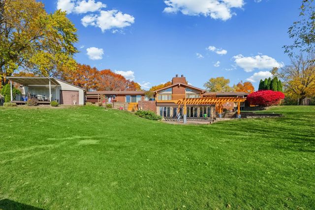 120 Thornhill Drive, Danville, IL 61832