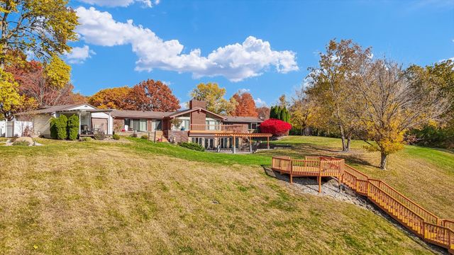 120 Thornhill Drive, Danville, IL 61832