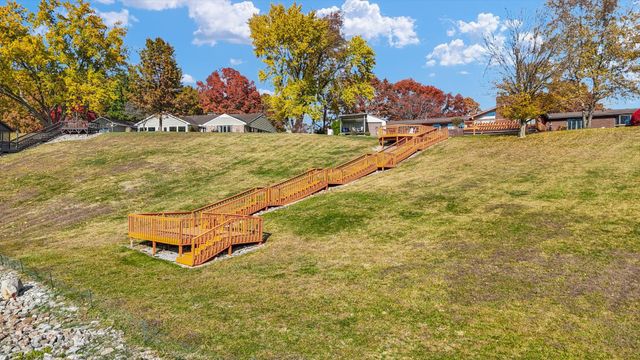 120 Thornhill Drive, Danville, IL 61832