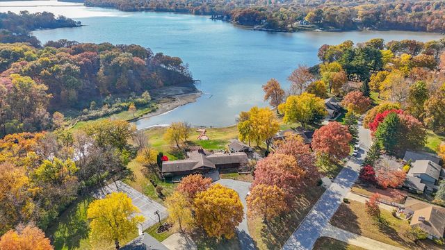 120 Thornhill Drive, Danville, IL 61832