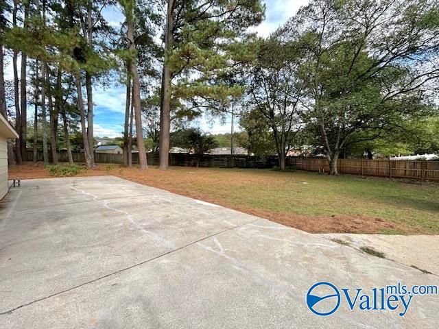 318 Graycroft Drive, Huntsville, AL 35802