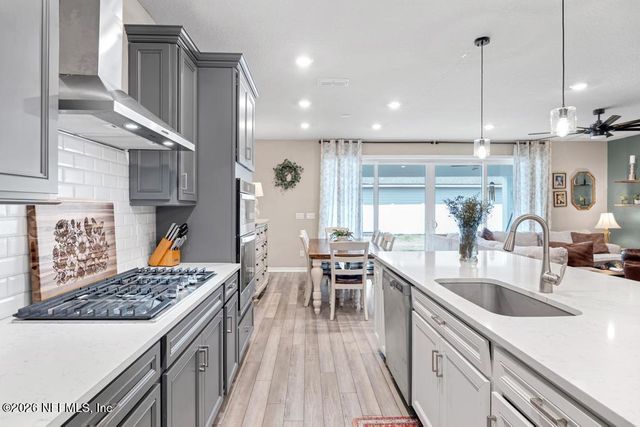 4648 FARMHOUSE GATE Trail, Jacksonville, FL 32226