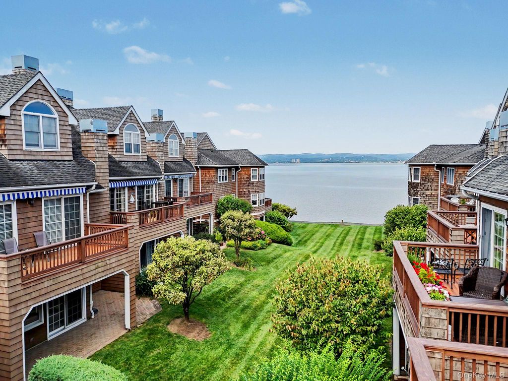 601 Half Moon Bay Drive, Croton-on-hudson, NY 10520 — photo 4